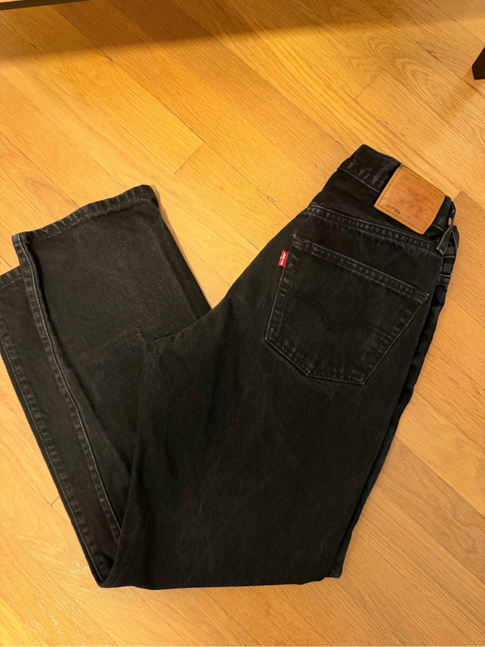 Levi’s 501 ’90s Jeans Washed Black High Rise Straight 28x30 - Picture 2 of 5